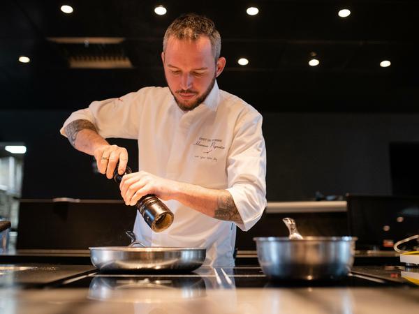 Hannes Pignater ist Chefkoch der Adler Lodge.