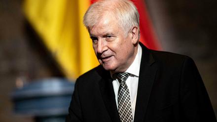 Eine gefälschte CSU-Website richtet sich gegen die Asylpolitik von Bundesinnenminister Horst Seehofer.