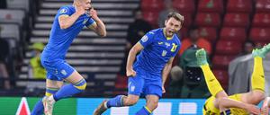 Die Ukraine trifft in der Nachspielzeit der Verlängerung zum entscheidenden 2:1.