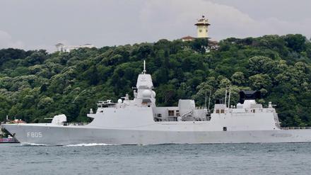 Das niederländische Schiff „HNLMS Evertsen“