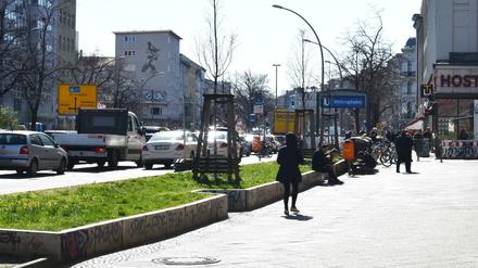 Blick auf den Mehringdamm in Berlin-Kreuzberg.