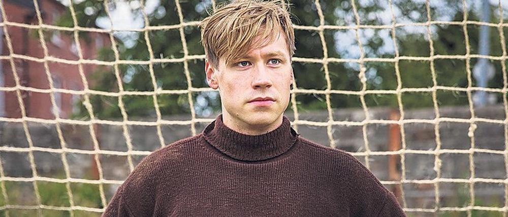 Im ARD-Film „Trautmann“ um 20 Uhr 15 spielt David Kross die englische Torwartlegende mit den Nazi-deutschen Wurzeln. Die Dokumentation im Anschluss zieht ein größeres Bild von Bert Trautmann auf.