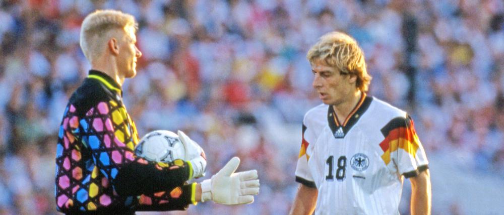 Peter Schmeichel vereitelte im EM-Finale mit einem herausragenden Reflex eine große Chance von Jürgen Klinsmann.