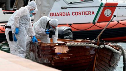 Bootsunglück auf dem Gardasee: Italienische Ermittler bei der Arbeit