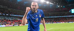 Italiens Innenverteidiger Leonardo Bonucci ließ sich nach dem Sieg gegen Spanien feiern.