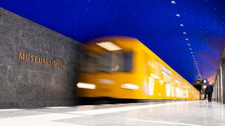 Jetzt darf am U-Bahnhof Museumsinsel auch ein- und ausgestiegen werden.