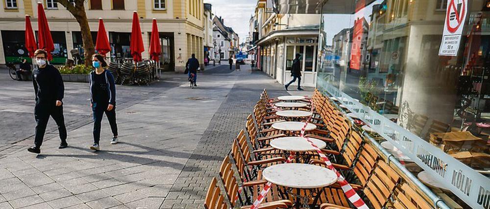 Die Gewerbefreiheit war in den Lockdown-Monaten massiv eingeschränkt. In der Corona-Krise gab es die größten Eingriffe in die Grundrechte in der Geschichte der Bundesrepublik. 