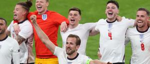 Englischer Jubel nach dem Sieg gegen Dänemark und dem Finaleinzug