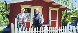 Frank Zander besuchte die Britzer Wahlkampflaube von SPD-Spitzenkandidatin Franziska Giffey.