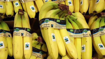 Der Lebensmittelhandel hat von der Krise profitiert. Dem Fair-Trade-Markt hilft das aber nicht. 