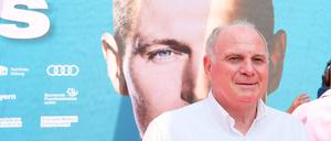 Uli Hoeneß im Sommer 2019 bei der Kinopremiere des Films über Toni Kroos.