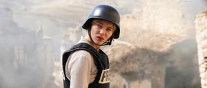 Léa Seydoux befindet sich in der Mediensatire „France“ von Bruno Dumont im Einsatz an der Nachrichtenfront.