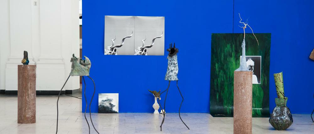 Installation „Forrest at night“ von Guiselt Thaiz.