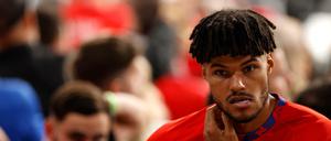 Englands Nationalspieler Tyrone Mings nach dem Finale in Wembley.