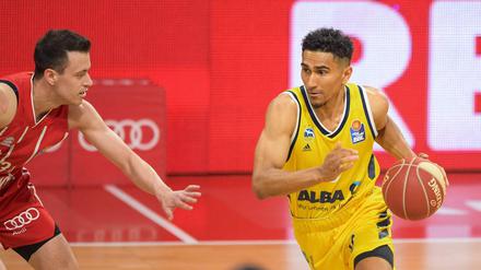 Maodo Lo (rechts) hatte in der vergangenen Saison großen Anteil am Meistertitel. Alba will den gebürtigen Berliner, der demnächst mit der Nationalmannschaft bei Olympia spielt, unbedingt halten. 