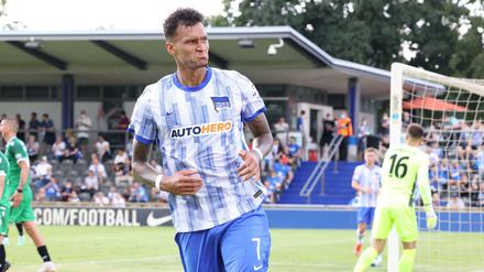 In Torlaune: Davie Selke.