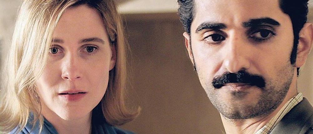Vor dem Aufbruch. Beate (Katrin Röver) und ihr Mann Omid (Reza Brojerdi) suchen ihre Zukunft im Iran.