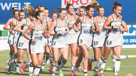 So viele Sportlerinnen wie noch nie. Auch die deutschen Hockey-Frauen sorgen in Tokio für einen ausgewogenen Schnitt.