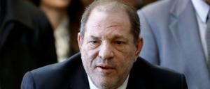 Harvey Weinstein, Filmproduzent aus den USA, vor im Gericht im Februar 2020 in Manhattan.