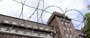 An der Ringbahnstraße in Tempelhof entsteht das neue Anti-Terrorzentrum in Berlin. Erste Teile wurden an die Polizei übergeben.