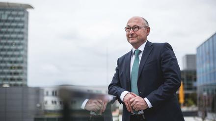 Vonovia-Chef Rolf Buch will einen dritten Übernahmeversuch nicht ausschließen. 
