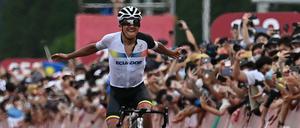 Richard Carapaz gewann das Straßenrennen bei den Spielen in Tokio.