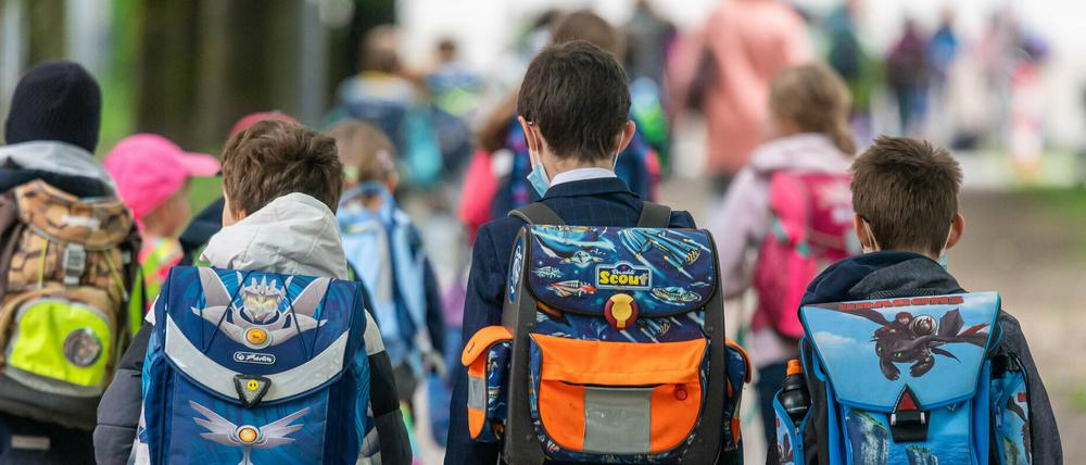 Schulschwänzen kommt an allen Schultypen und in allen Bevölkerungsgruppen vor.
