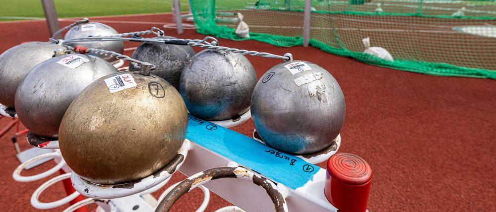 Die kubanische Hammerwerferin Alegna Osorio wurde vom Hammer eines Kollegen getroffen und unterlag nun den Verletzungen. 