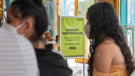 Für Jugendliche ab 12 Jahren soll es flächendeckend Impfangebote geben.