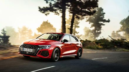 Ein Sportler im Alltag. Als Sportback gibt es den Audi RS 3 nun bereits in der dritten Generation.