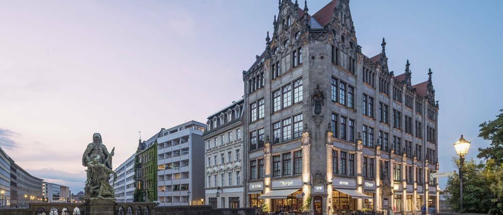 Das Gertraudendenkmal am Spittelmarkt in Berlin-Mitte. 