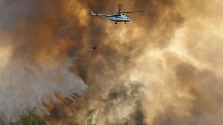 In der Türkei bekämpft die Feuerwehr immer noch zahlreiche Brände.