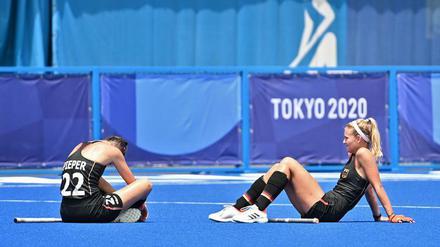 Aus der Traum. Cecile Pieper und Kira Horn.