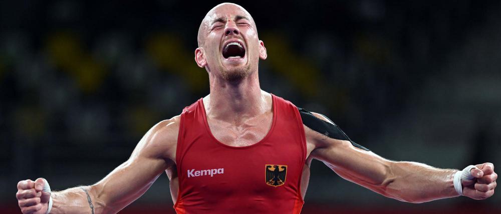 Bei seinem letzten olympischen Turnier sichert Frank Stäbler sich Bronze.