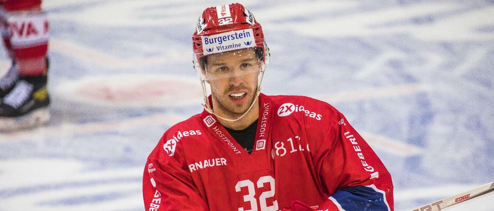 Der Angreifer Kevin Clark kehrt nach Deutschland zurück.
