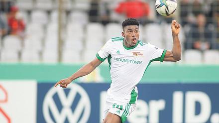 Im Pokal glänzte Stürmer Taiwo Awoniyi als Vorlagengeber. Auch in der Liga scheint er die erste Wahl im Sturm zu sein.