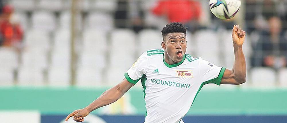 Im Pokal glänzte Stürmer Taiwo Awoniyi als Vorlagengeber. Auch in der Liga scheint er die erste Wahl im Sturm zu sein.