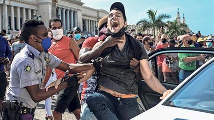 Unzufriedenheit. Proteste gegen die Regierung im Juli haben die Verabschiedung des Gesetzes beschleunigt. 