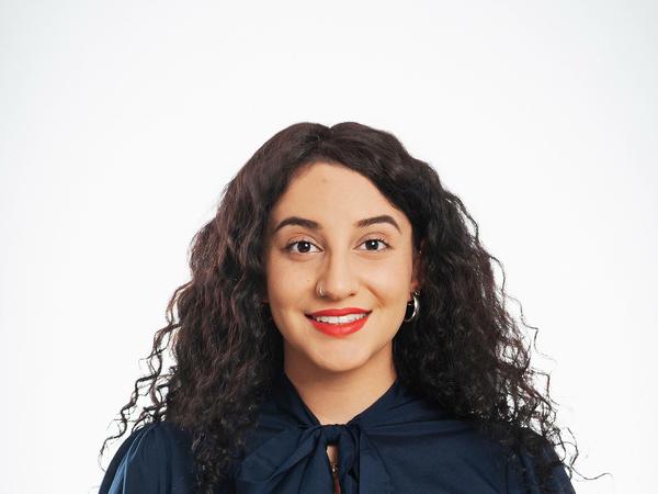 Zara Dilan Kiziltas kandidiert für die Linken in Heidelberg.