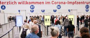 Impfzentrum in der Hamburger Messe 