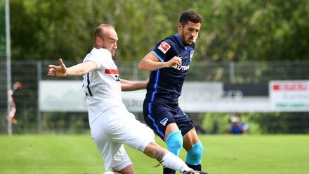 Stevan Jovetic (re.) ist einer der neuen Spieler bei Hertha BSC. 