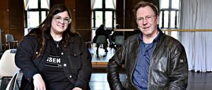 Musikkuratorin Marlene Engel und Intendant René Pollesch an der Volksbühne. 