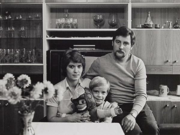 Eine Küchenhilfe und ein Kraftfahrer, 1985. Fotografiert von Christian Borcherts.