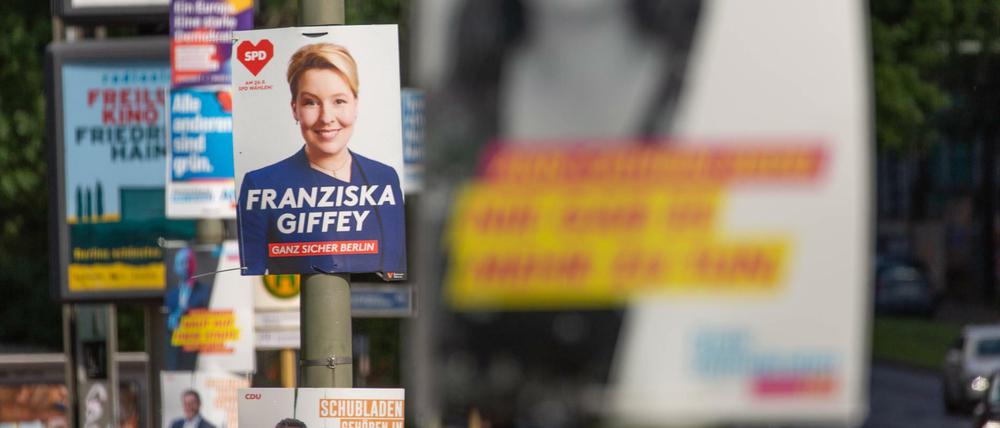 Eine sticht heraus: Franziska Giffey ist Umfrageliebling mit Weglächeltaktik.