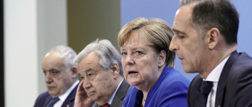 Die Bundesregierung um Kanzlerin Merkel und Außenminister Maas hat die Lage in Afghanistan eklatant falsch eingeschätzt.