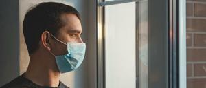 Junger Mann im Krankenhaus.