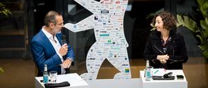 Gute Zahlen. Stefan Franzke, Chef von „Berlin Partner für Wirtschaft und Technologie“ stellt mit Wirtschaftssenatorin Ramona Pop (Grüne) die Bilanz vor. 