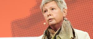 Katina Schubert, Berliner Landesvorsitzende der Partei Die Linke, geht auf Konfrontationskurs.