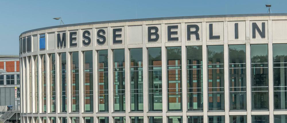 Die Messe Berlin braucht wegen der anhaltenden Pandemie weitere Finanzhilfen.
