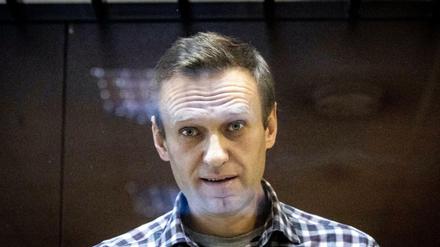 Kreml-Kritiker Alexej Nawalny wurde vor einem Jahr vergiftet. Er überlebte nur knapp